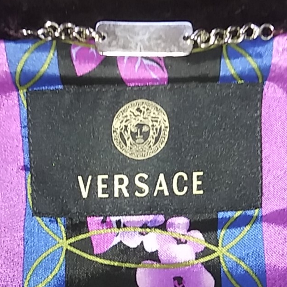 GIANNI VERSACE vintage suede jacket. - Picture 9 of 11